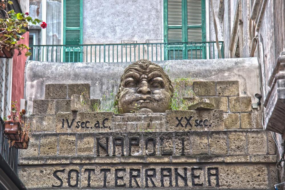 La Casetta Di Giovy Napels Buitenkant foto